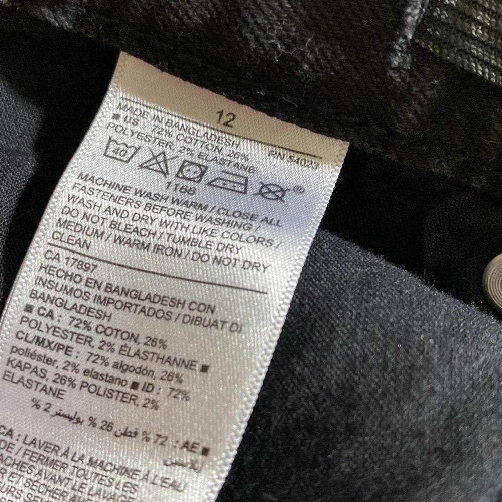 OLD NAVY BOY’S STRAIGHT BUILT IN FLEX BLACK JACK JEANS Size 12 EUC